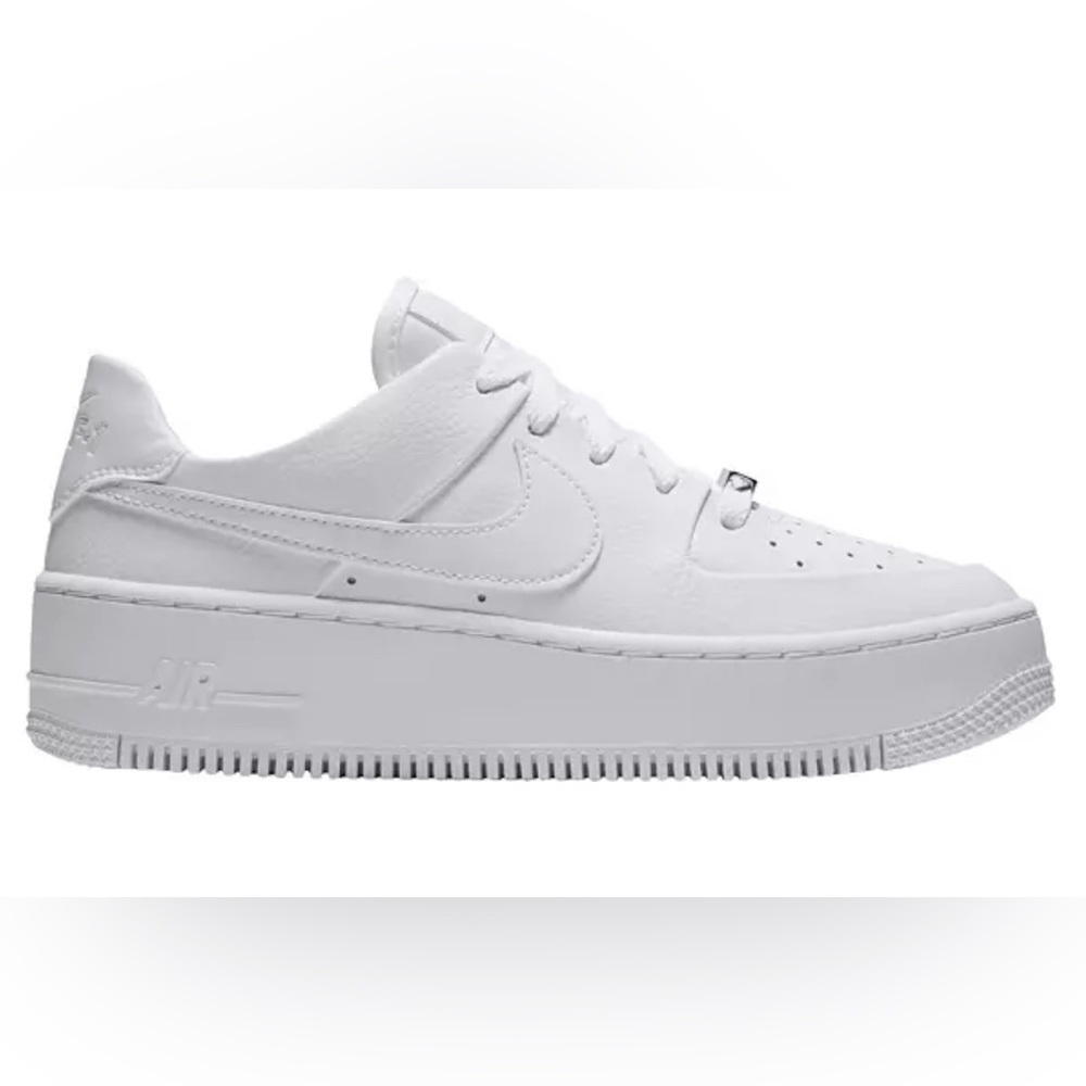 AIR FORCE 1 SAGE LOW PLATFORM